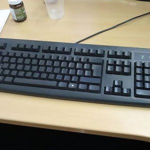 blank keyboard c. 2010